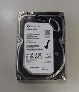 1TB DISCO DURO SSHD 3,5" SEAGATE DESKTOP PARA SOBREMESA CPU 1620 HORAS USADO - Picture 1 of 2