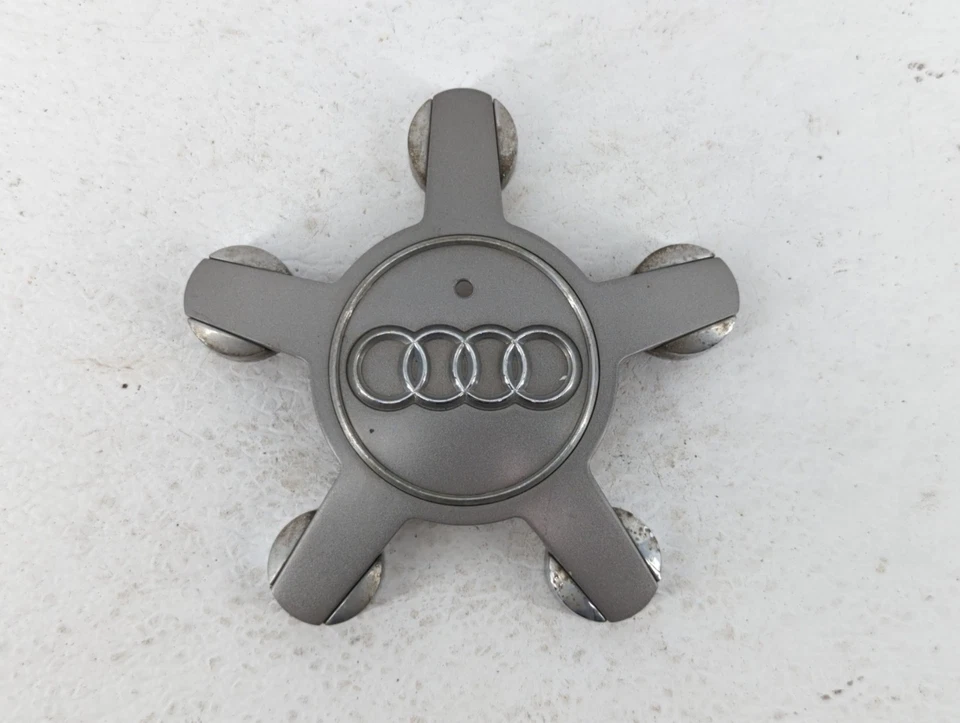 Tapa central llanta Audi A4 2009 B8935 Foto 1 de 4