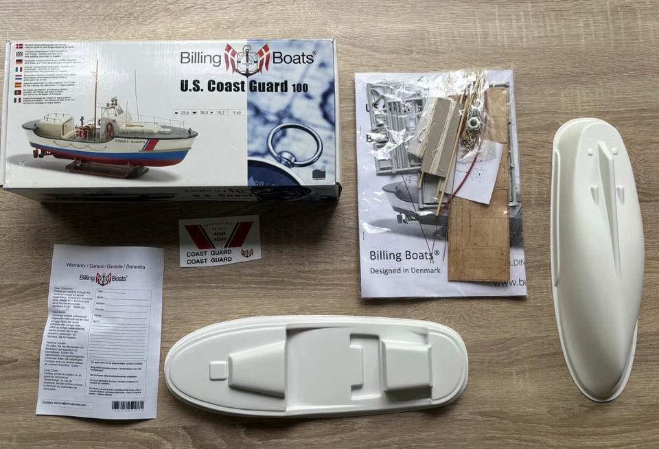 Billing Boats Schiff U.S. Coast Guard 100 1:40 Baukasten Modellbau Holz - Bild 1 von 1