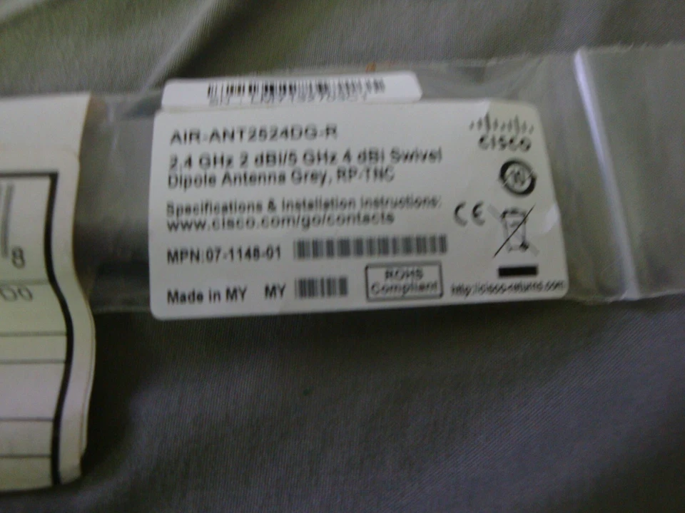 NEW Cisco Gray Antenna AIR-ANT2524DG-R DUAL BAND 2.4GHz 5GHz 3.5 dBi - Image 1 of 3