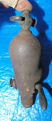 Antique Model T FORD sediment bulb 1913- on  Foto 1 de 4