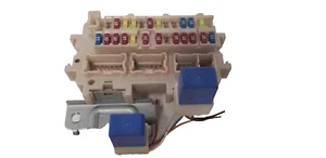 10 NISSAN MAXIMA Cabin Fuse Box - Picture 1 of 6