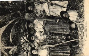 MARTINIQUE - Jeunes filles créoles - Bild 1 von 1