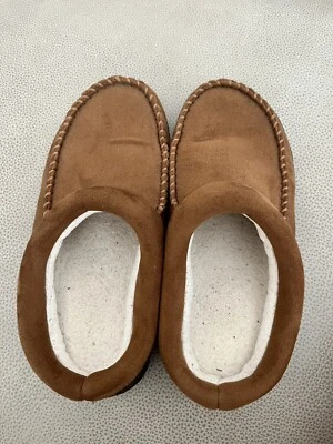 Zapatillas premium Roundtree & Yorke para hombre marrón EE. UU. pequeñas 7-8 Foto 1 de 4