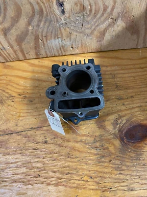 Honda XR70R 2002 jarra de cilindro con diámetro de barril OEM Foto 1 de 4