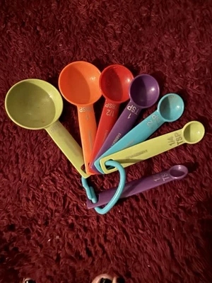 Farberware Plastic Professional 7 Piece Multi-Colored Measuring Spoon Set - Image 1 of 4