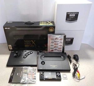 Consola SNK NEOGEO X GOLD EDICIÓN LIMITADA, probada y funcionando, de Japón - Imagen 1 de 20