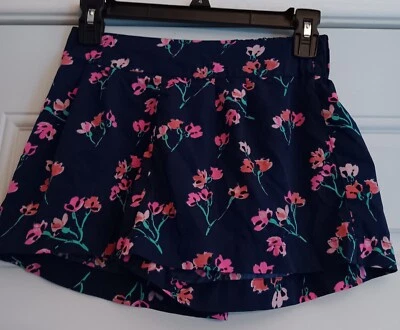 Shorts femininos Charlotte Russe floral marinho tamanho P - Imagem 1 de 2