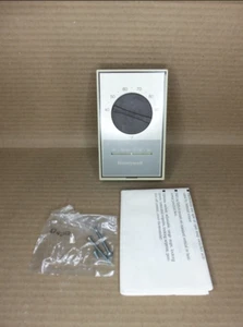 NEW HONEYWELL T451A 2007 Line Volt Thermostat range 40 to 90F FIRE ALARM - Picture 1 of 4