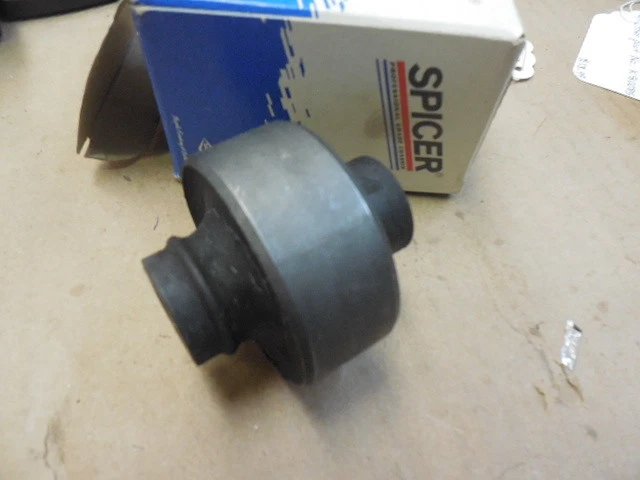 Spicer Lower Control Arm Bushing #5651211, Fits Saturn Chevy, H306 - Image 1 of 4