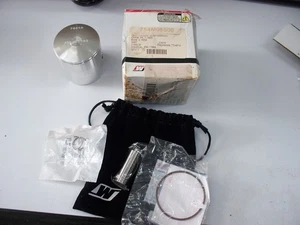 Moto de cross Suzuki 2000-2003 RM125 RM 125 1 mm pistón Wiseco de gran tamaño NUEVO 754M05500 - Imagen 1 de 3