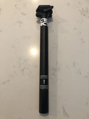 Raceface Chester Seatpost 27.2 x 325 AL (new) - Image 1 of 4