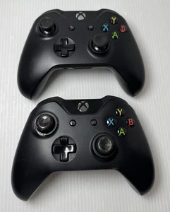 Konvolut zwei Microsoft Xbox One Wireless Controller 1697 schwarz wie besehen *lesen* - Bild 1 von 6