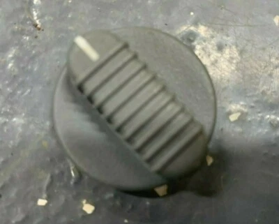 98-05 CHEVY S10 PICKUP TRUCK BLAZER GMC JIMMY HEADLIGHT SWITCH KNOB 99 00 01 - Image 1 of 3