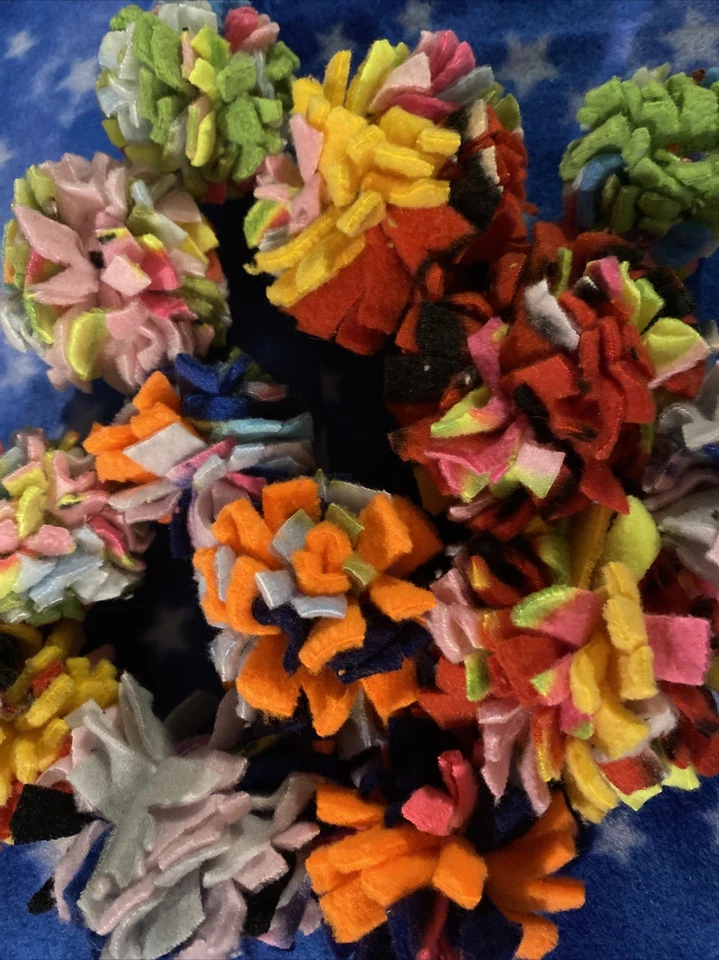 Snuggies Pocket Pets ,Sugar glider ,fleece, Pom Poms Rats Mice New Colors (10)