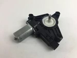 X1963 MERCEDES BENZ WINDOW MOTOR A2059060401 - Picture 1 of 4