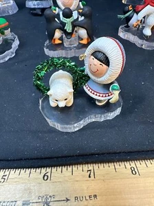 Vintage 1994 Hallmark Frosty Friends Keepsake Ornament #15 Bear Hoop Christmas - Picture 1 of 10