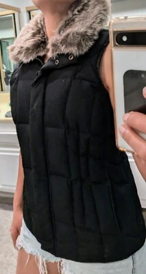 Athletic Works Down Puffer Vest, Detachable Faux Fur High Collar Women Small 4-6 - Image 1 of 4
