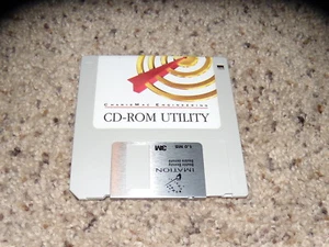 CharisMac Engineering CD-ROM Utility Macintosh Mac on 3.5" floppy disk near mint - Picture 1 of 1