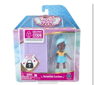 Armario sorpresa Royale High Water Doll con código virtual 2024 Roblox serie 2 nuevo - Imagen 1 de 9