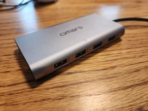 Omars 11-in-1 USB-C Docking Station – Dual Monitor, 4K HDMI, VGA, Ethernet, 100W - Afbeelding 1 van 10