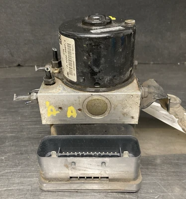 2002-2004 Volkswagen Jetta ABS Pump / Module Anti Lock Brakes — 第 1/4 张图片