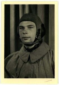 Orig. Foto Portrait Luftwaffe Pilot m. Fliegerhaube Flieger Overall 1941