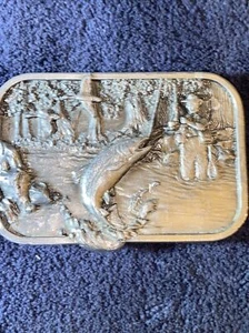 Vintage 1982 Siskiyou Unused Fly / Bass Fishing Belt Buckle - Oregon, USA Pewter - Picture 1 of 12
