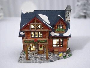 Casa de troncos rústica Heartland Valley Village 2001 de colección con caja iluminada Navidad - Imagen 1 de 11