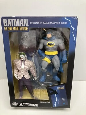 DC Direct The Dark Knight Returns Collector's Set Batman & Joker Comic in OVP - Bild 1 von 4