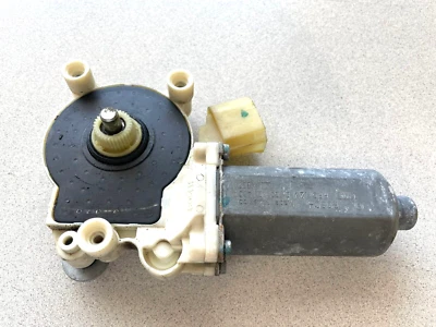 2007-2013 BMW X5 3.0Si E70 ~ MOTOR REGULADOR DA JANELA DIANTEIRA ESQUERDA ~ 67627267691 - Imagem 1 de 4