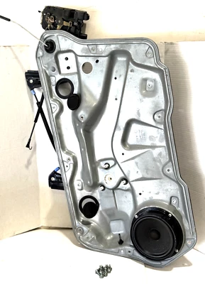 1999-2004 VW JETTA FRONT RIGHT PASSENGER DOOR CARD WINDOW REGULATOR & DOOR LOCK - Image 1 of 4