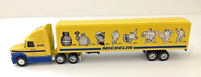 Tractor y remolque GMC Ertl blanco neumático Michelin Mr Bib 100 aniversario nuevo en caja Foto 1 de 4