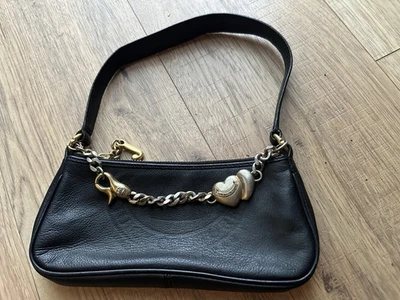 Bolso de Hombro Baguette Vintage Y2K Juicy Couture Cuero Negro Mini Corazón Dije Foto 1 de 4