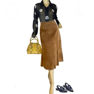 VINTAGE CIRCA 1990'S TESORI BROWN PLEATED SUEDE MIDI SKIRT SIZE 12 - Picture 1 of 12
