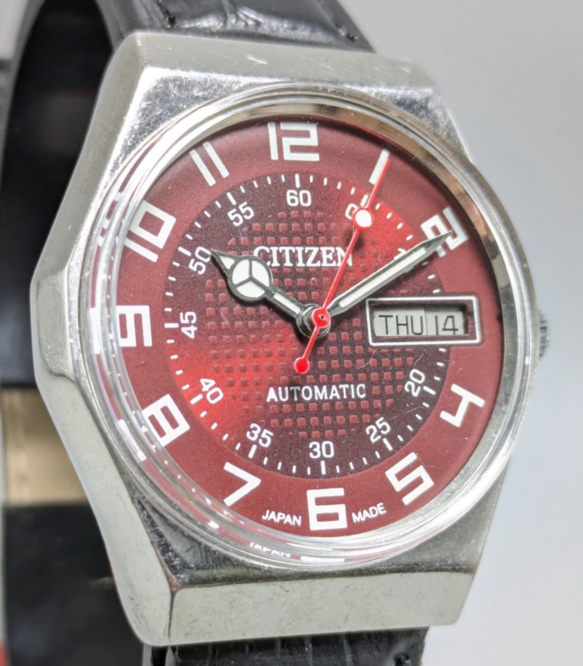 Raro Vintage Citizen Automático Dia Data Movimento Nº. Relógio masculino 8200A fabricado no Japão - Imagem 1 de 4