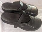 Vionic Women's Size 7 / 38 Studded Black Slide Sandal   27Airlie/Tvw1222
