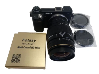 Sony E-mount adapted QUANTARAY 28-80 mm F/3.5-5.6 Aspherical Standard Zoom Lens - Image 1 of 4
