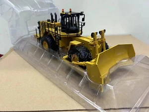 Diecast Masters 1/50 Scale For CAT 854K Wheel Dozer Diecast Model Toy 85231C - Picture 1 of 7