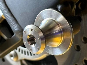 KAWASAKI ZX10R 2011-2025 TITANIUM PADDOCK STAND BOBBINS COTTON REELS SPOOLS LIFT - Picture 1 of 12