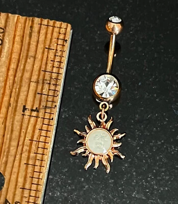 Anillo para el vientre colgante de ópalo solar tribal de acero perforado ombligo naval 1 pieza  Foto 1 de 4