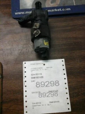 Coolant Pump 8 Cylinder Fits 05-11 VOLVO XC90 108667 - Изображение 1 из 4