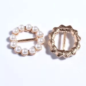 30PCS 19MM New Gold Round Crystal Pearls Rhinestone Buckle For Invitation Ribbon - Picture 1 of 2
