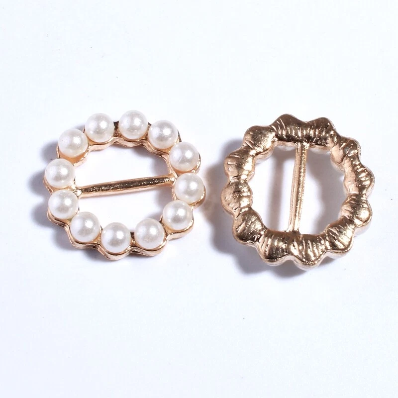 30PCS 19MM New Gold Round Crystal Pearls Rhinestone Buckle For Invitation Ribbon - Image 1 of 2