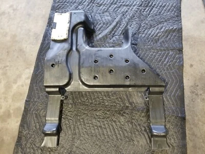 03-08 Honda Element FLOOR AIR DUCT REAR PASSENGER FEET Factory OEM Stock #404CN - Image 1 of 4