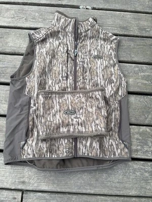 Drake Mossy Oak Bottomland Vest & Neck Gaiter Turkey - Image 1 of 2