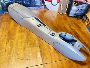 RARE OEM Porsche SILVER PAINTED Extended 1999-2004 996 911 Gt3 Center Console - Foto 1 di 9