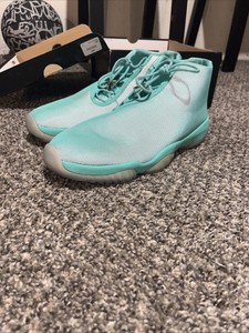 Jordan Future Hyper Jade - огромный 