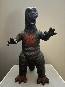 RARE VINTAGE 1986 Dor Mei Hong Kong 15” GOJIRA (GODZILLA) Posable Action Figure! - Picture 1 of 5