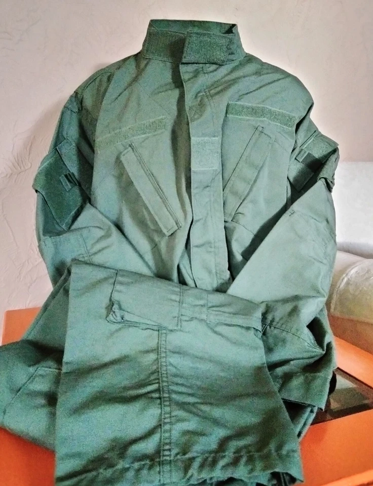 Traje táctico de 2 piezas verde ejército grado profesional TRU SPEC L-XL nuevo sin etiquetas Foto 1 de 4